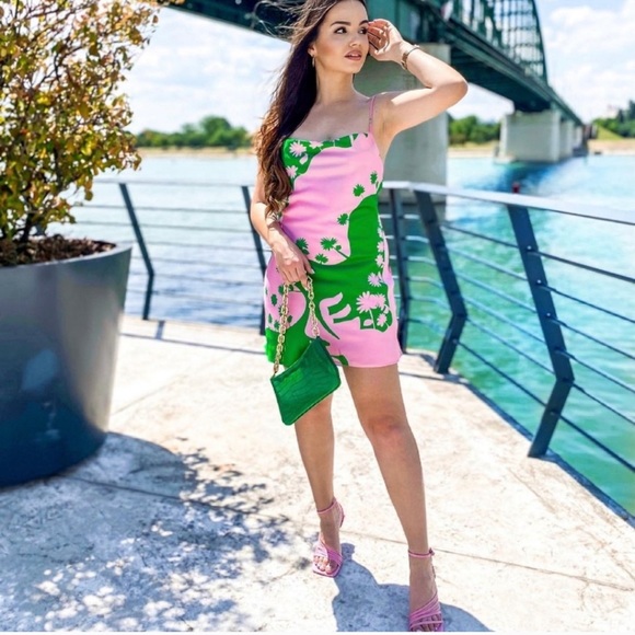 NWT ZARA Satin Effect Dress XS Blogger’s Favorite - Picture 9 of 9